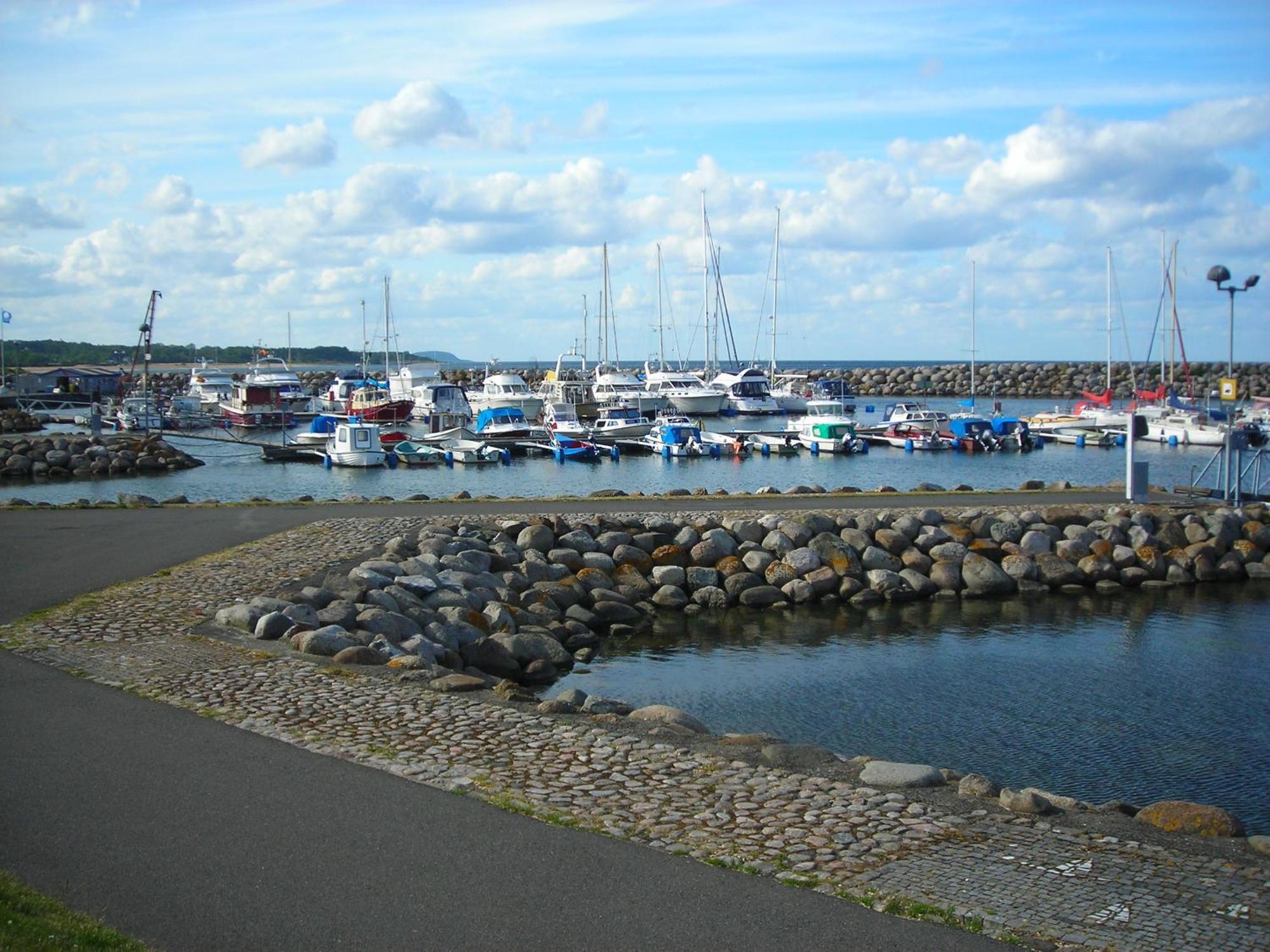 Solrosen I Simrishamn - Oesterlen Zewnętrze zdjęcie