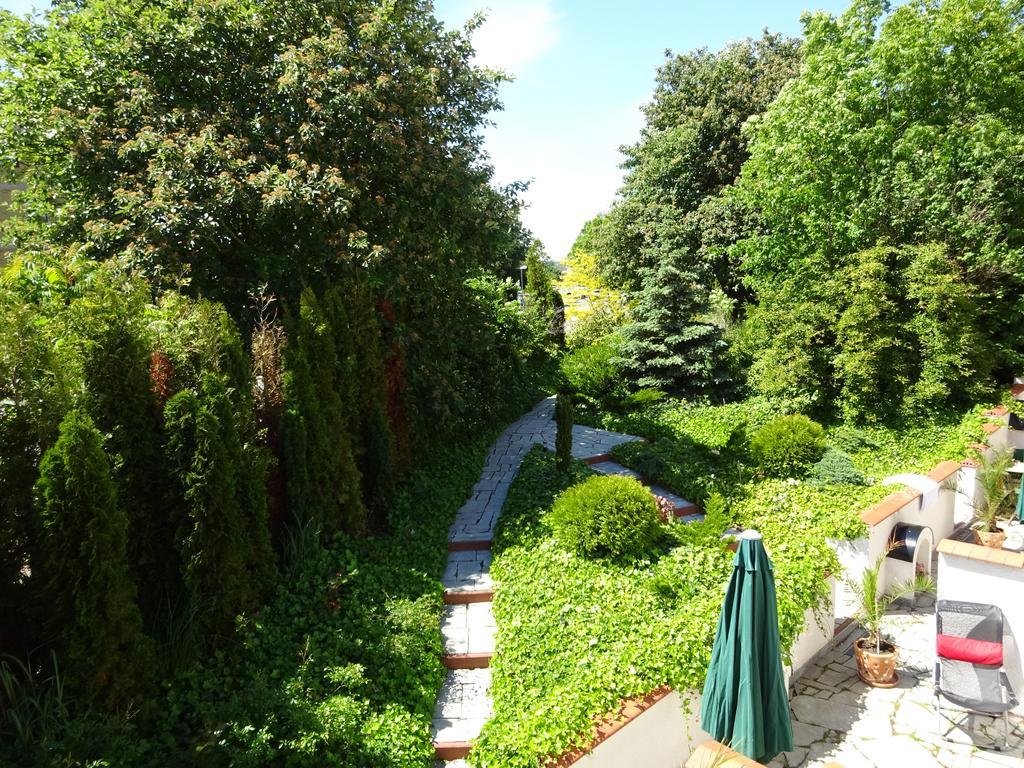 Solrosen I Simrishamn - Oesterlen Zewnętrze zdjęcie